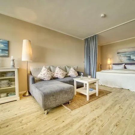 - Haus L, App 0l0811
